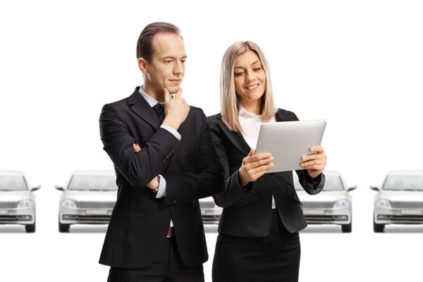 How to choose the right car dealership for your needs