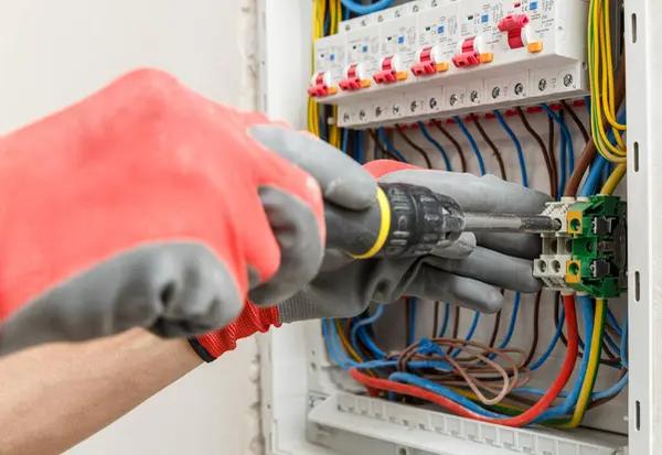 Improve Energy Efficiency with Professional Electrical Maintenance Services
